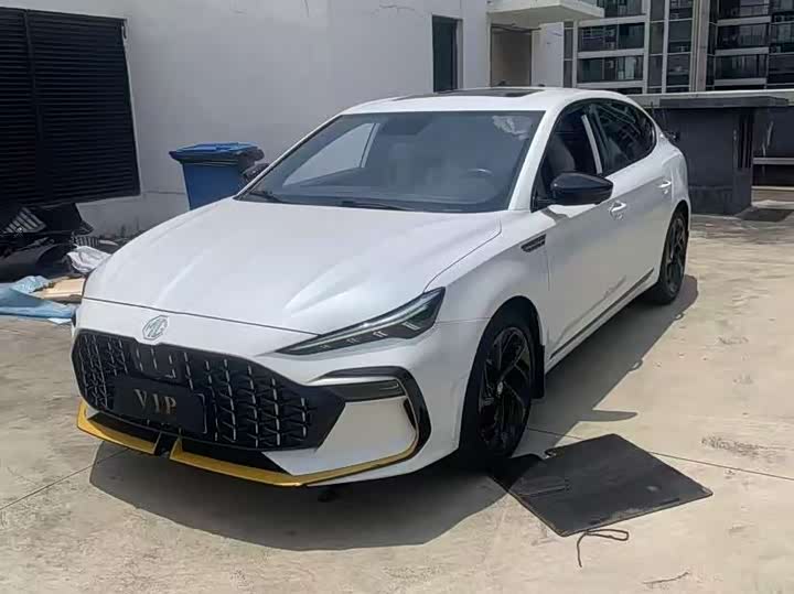 Photo 1 - MG Motor 6