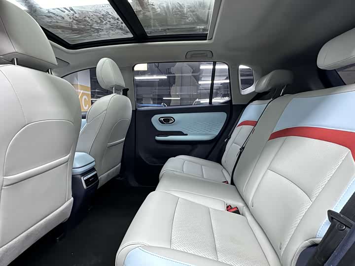 Фото 6 - GAC Aion Y