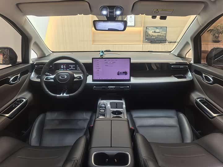 Фото 9 - GAC Trumpchi E8