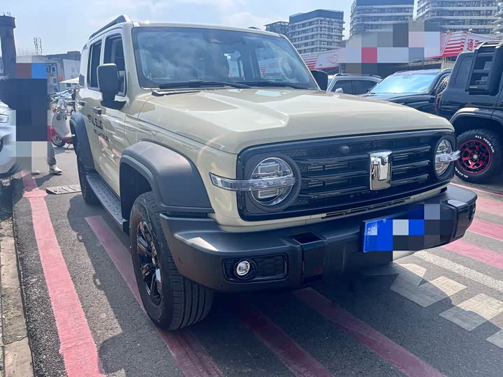 Фото 3 - Tank 300