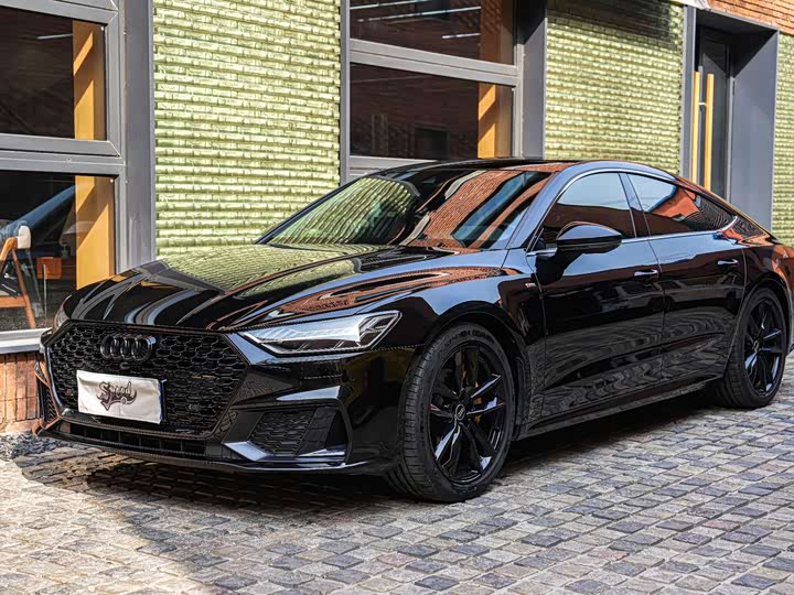 Фото 1 - Audi A7