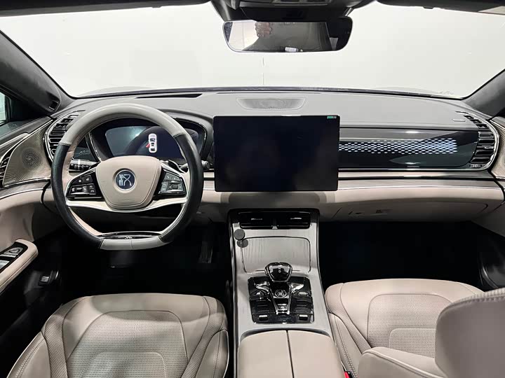 Фото 3 - BYD Han