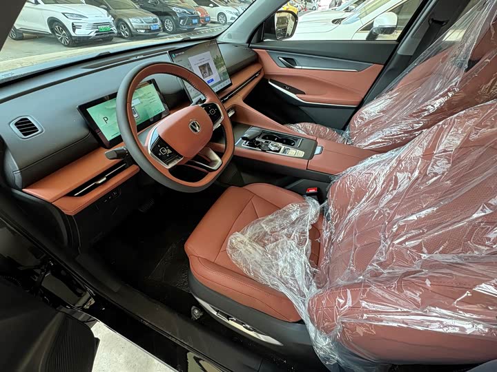 Фото 7 - Changan CS75 Plus