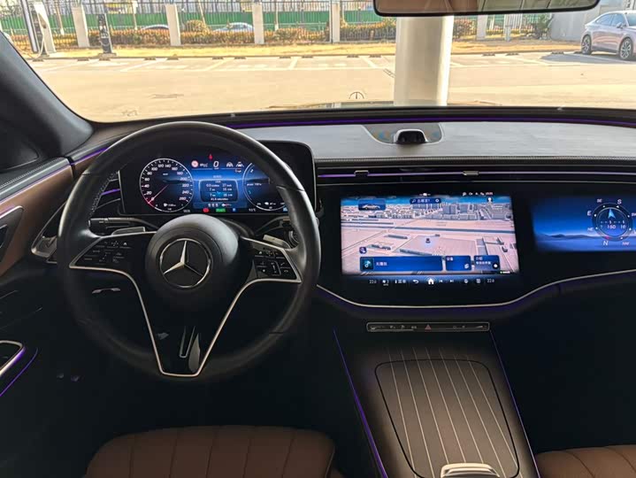 Фото 7 - Mercedes-Benz E-Class Hybrid