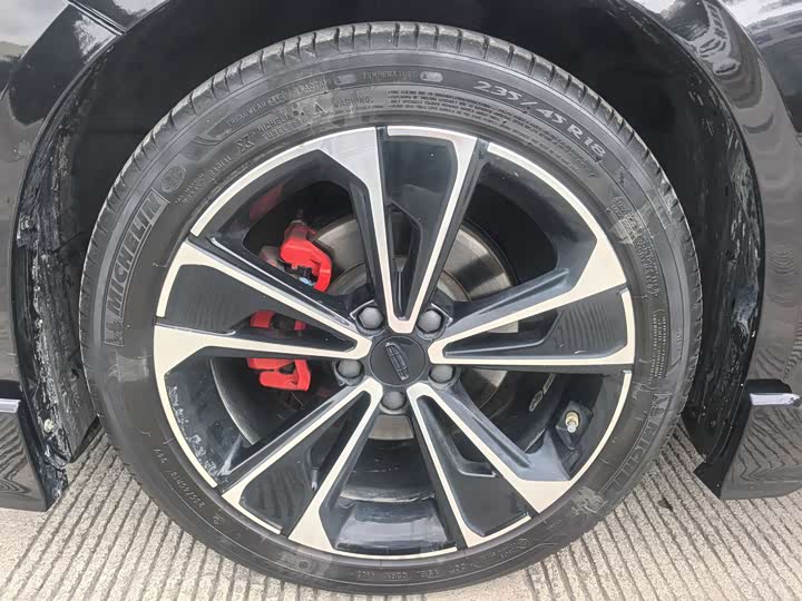 Фото 5 - Geely Preface