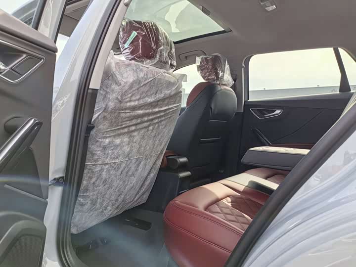 Фото 5 - Audi Q2L