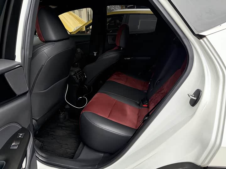 Фото 8 - Lexus NX