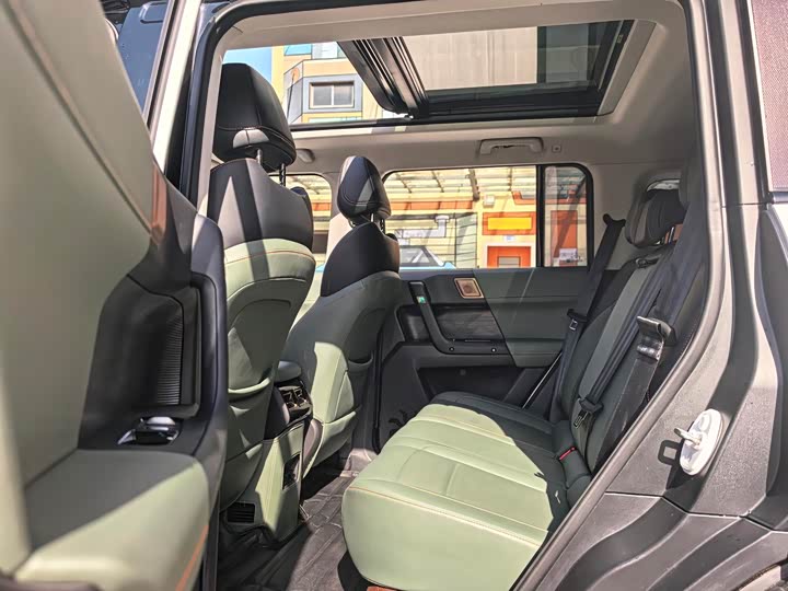 Фото 9 - Chery iCar 03