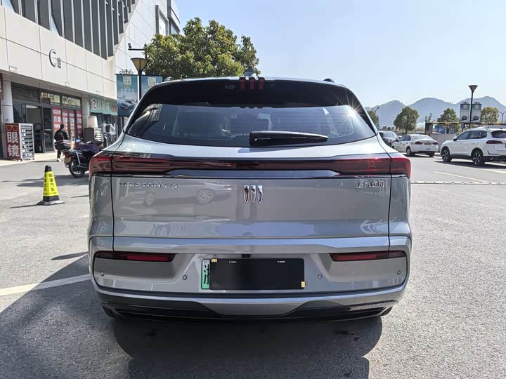 Фото 8 - Buick Electra E5