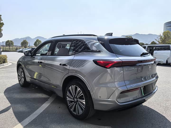 Фото 9 - Buick Electra E5