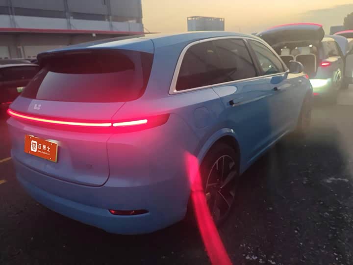 Фото 3 - LiXiang L7