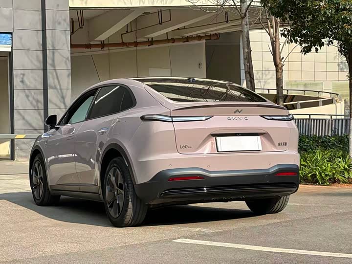 Фото 5 - Nio Onvo L60