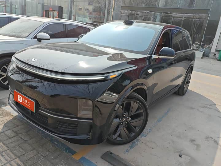 Фото 1 - LiXiang L9