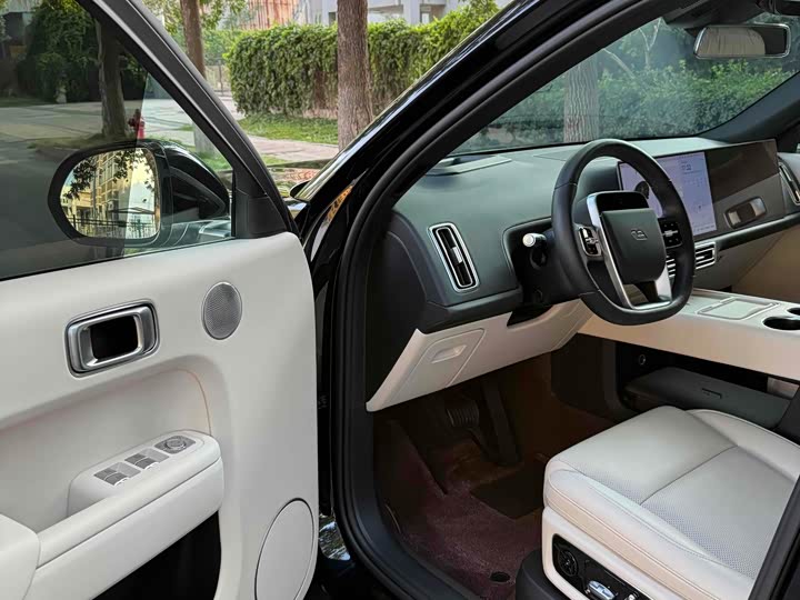 Фото 3 - LiXiang L9