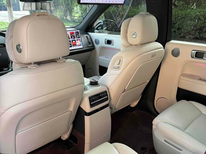 Фото 6 - LiXiang L9