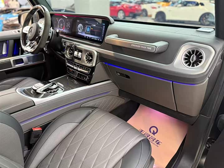 Photo 6 - Mercedes-Benz G-Class AMG