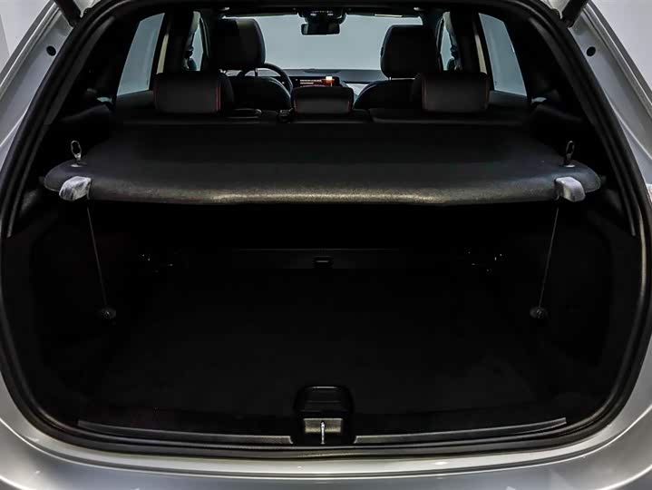 Фото 6 - Mercedes-Benz GLA-Class AMG