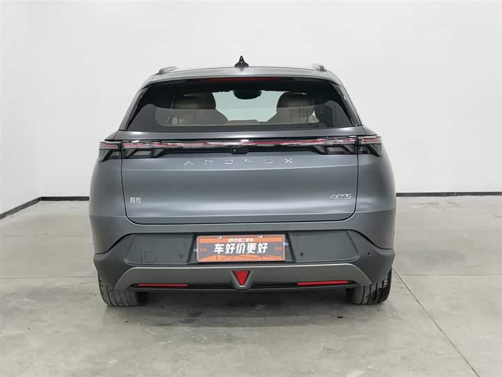 Фото 4 - BAIC Arcfox Alpha T5