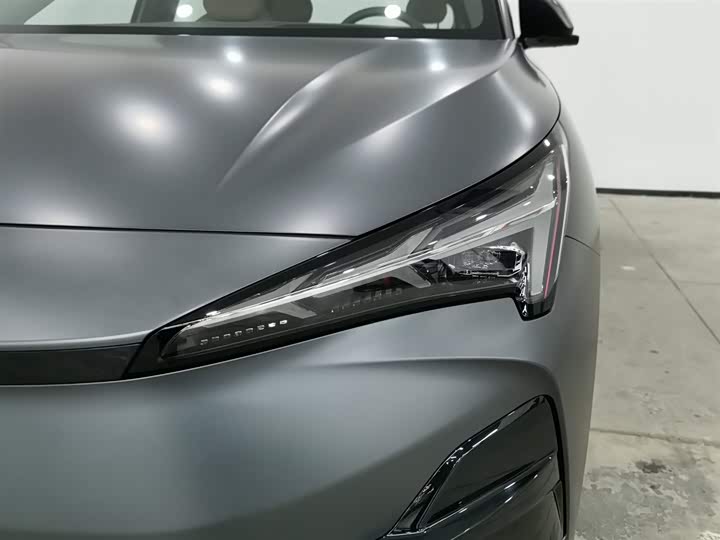 Фото 7 - BAIC Arcfox Alpha T5