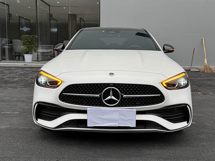 Фото 3 - Mercedes-Benz C-Class