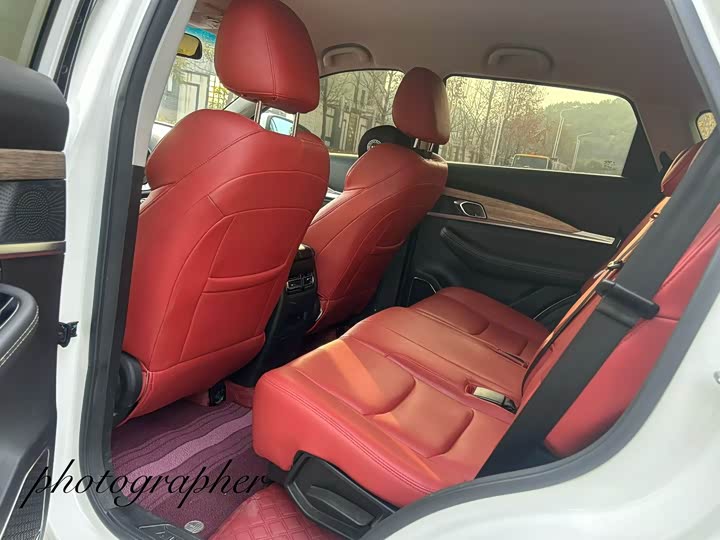 Photo 5 - Jetour X70