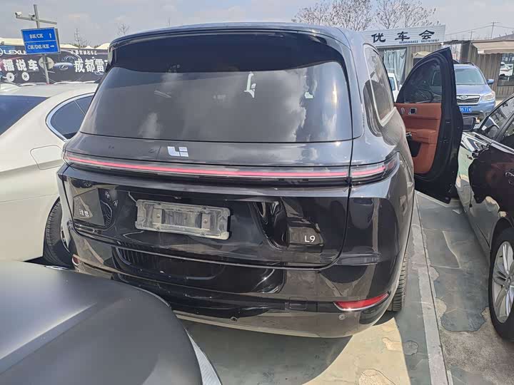 Фото 8 - LiXiang L9