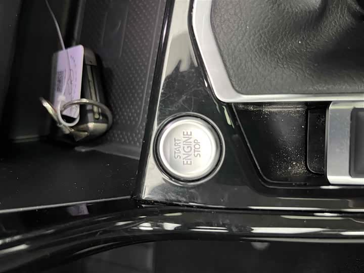 Фото 4 - Volkswagen Tayron GTE Hybrid