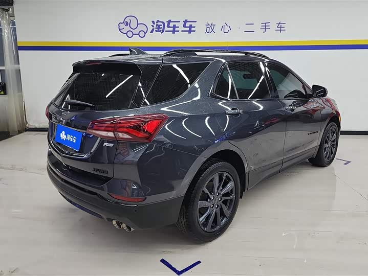 Фото 3 - Chevrolet Equinox