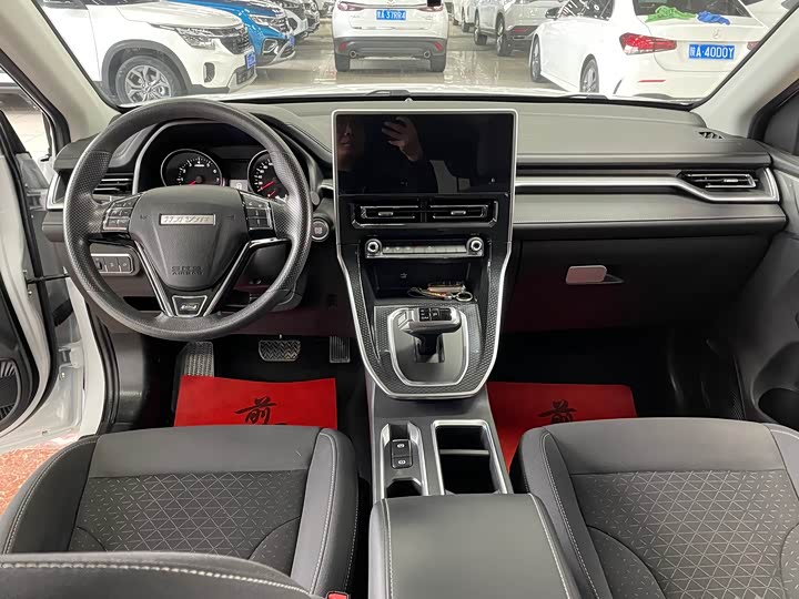 Фото 9 - Haval M6