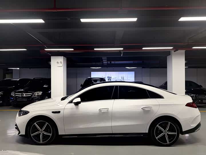 Фото 8 - Mercedes-Benz CLA-Class EV