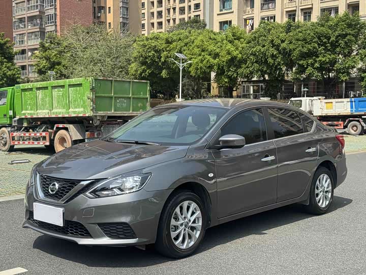 Фото 1 - Nissan Sylphy
