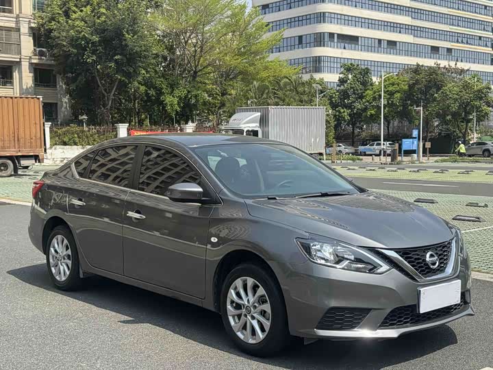 Фото 3 - Nissan Sylphy