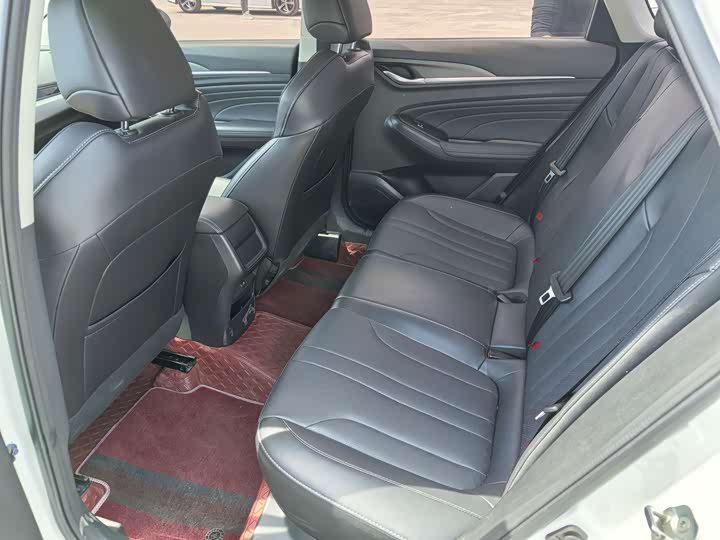 Photo 5 - Changan Eado Plus