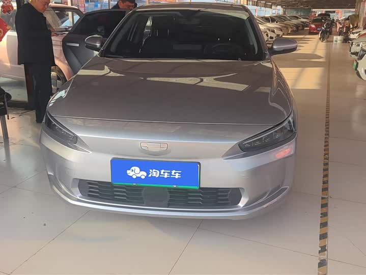 Фото 2 - Geely Geometry A