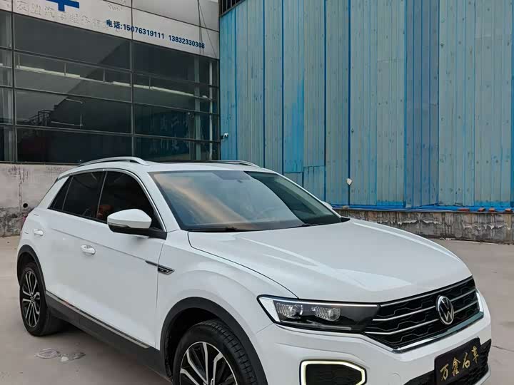 Фото 2 - Volkswagen T-Roc