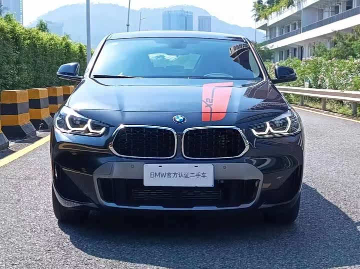 Фото 2 - BMW X2