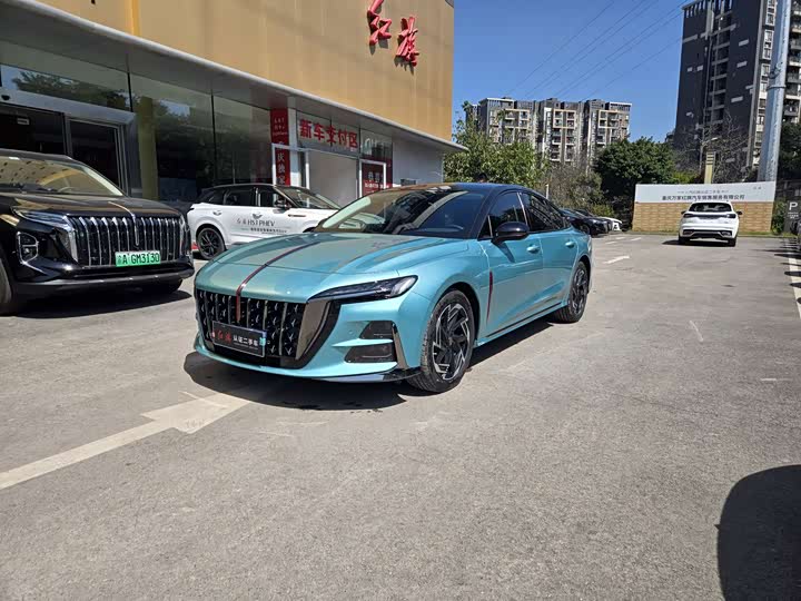 Фото 1 - Hongqi H6