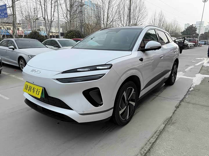 Фото 1 - BYD Sea Lion 06 Hybrid/EV