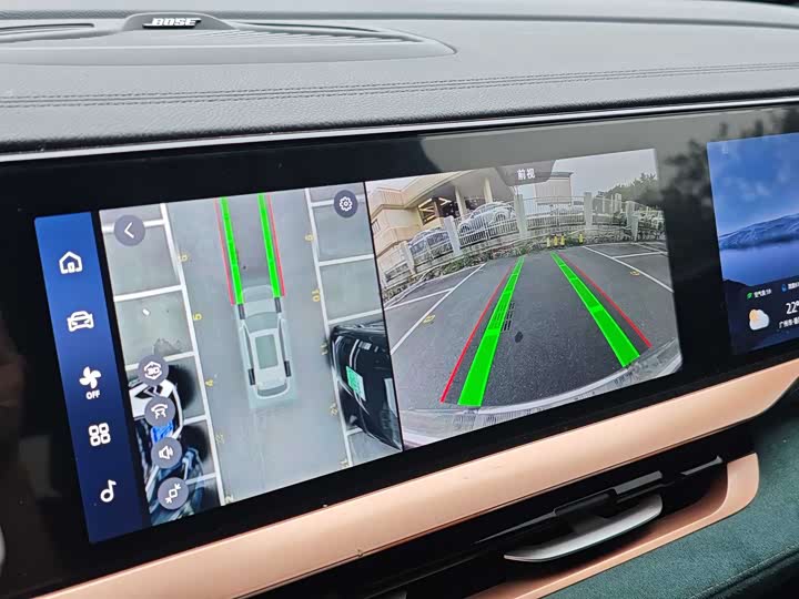 Фото 9 - Geely Monjaro