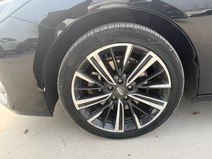 Фото 5 - Chery Arrizo 8