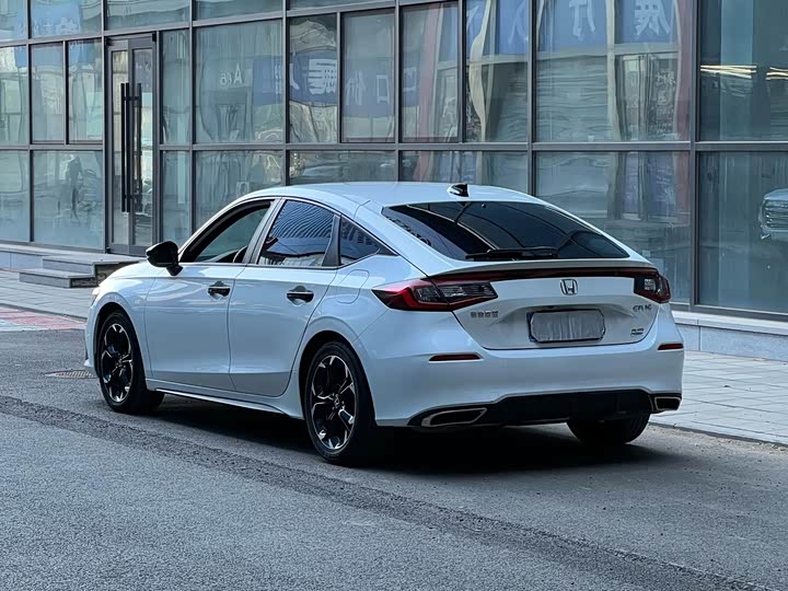 Фото 4 - Honda Civic