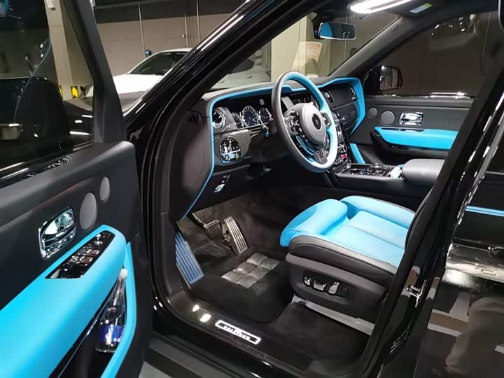 Photo 3 - Rolls-Royce Cullinan