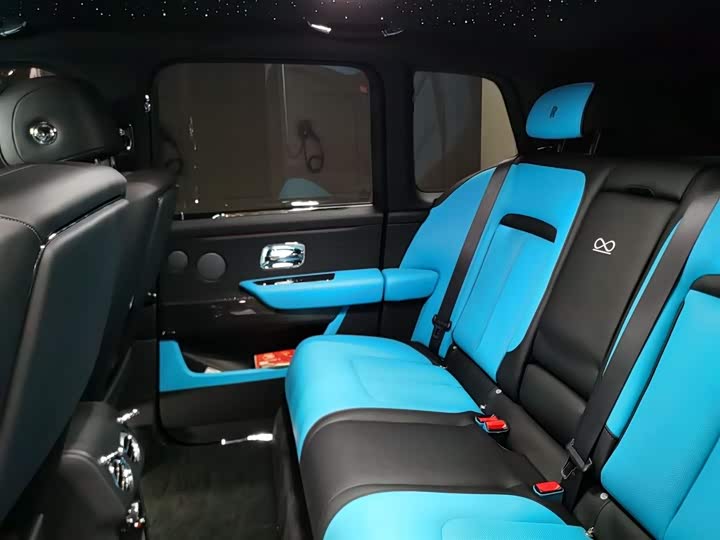 Photo 4 - Rolls-Royce Cullinan