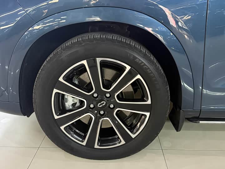 Фото 4 - Aito M7