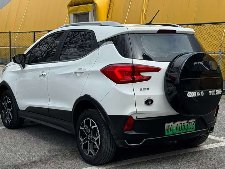 Фото 9 - BYD Yuan Pro