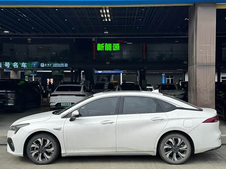 Фото 3 - GAC Aion S