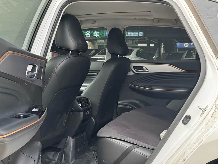 Фото 6 - GAC Aion S