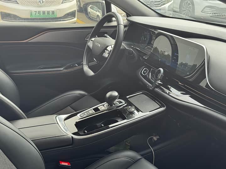 Фото 9 - GAC Aion S