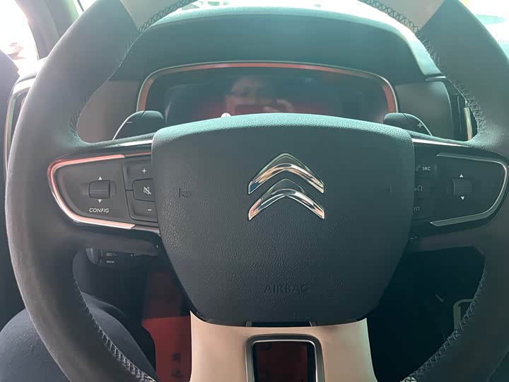 Фото 6 - Citroen C6