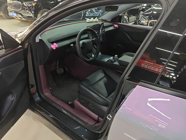 Фото 5 - Tesla Model Y